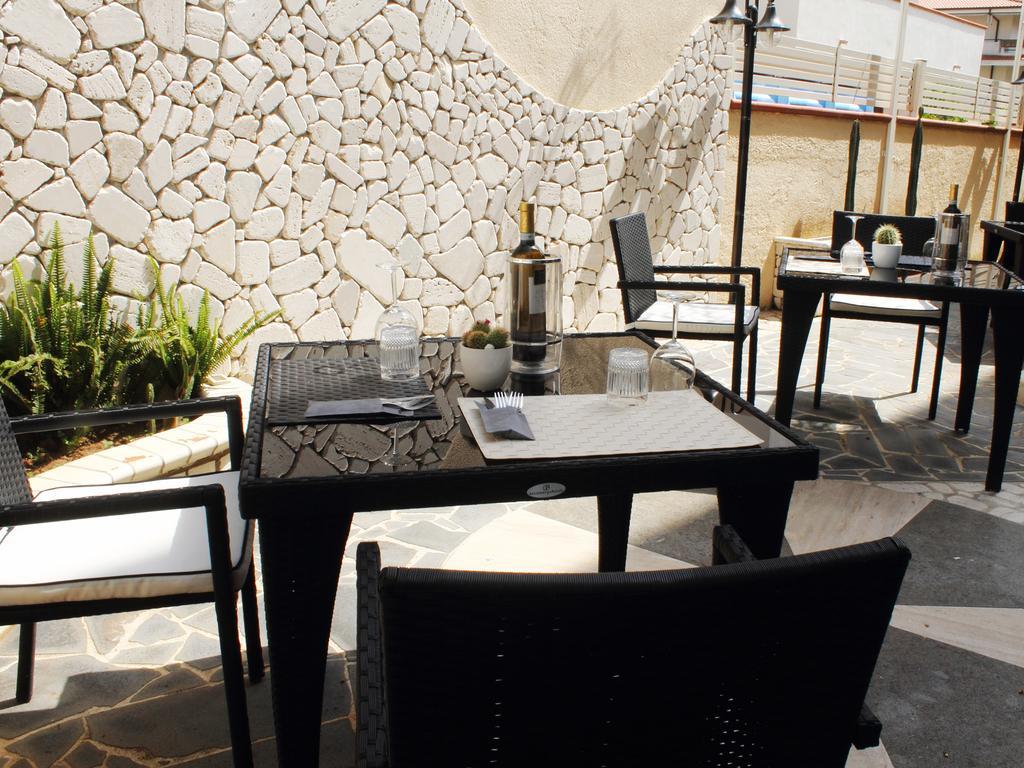 Hotel Barbieri Vibo Valentia Marina Exterior foto